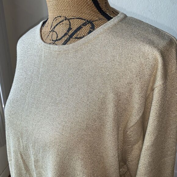 Lane Bryant Minimalist Monochrome Golden Sparkle Scoop neck sweater Sz 14/16 - Picture 2 of 7